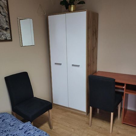Hostel Gliwice Centrum Parking Dış mekan fotoğraf