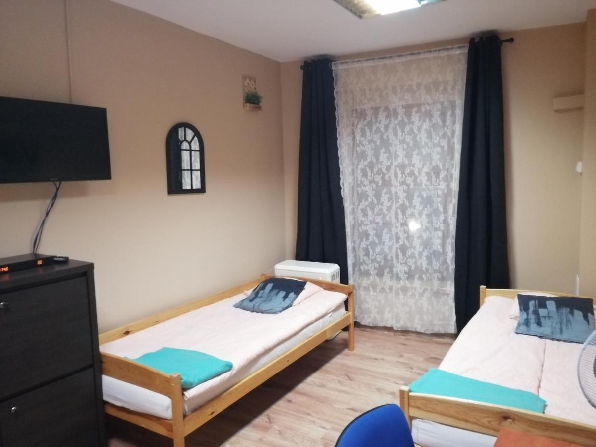 Hostel Gliwice Centrum Parking Dış mekan fotoğraf