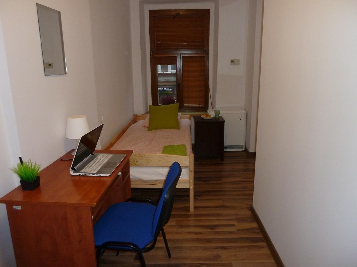 Hostel Gliwice Centrum Parking Dış mekan fotoğraf