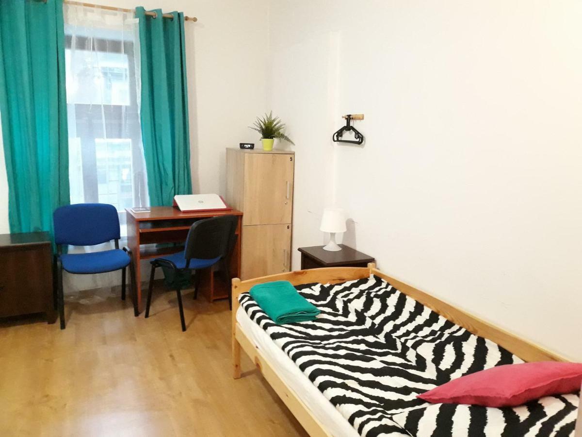 Hostel Gliwice Centrum Parking Dış mekan fotoğraf