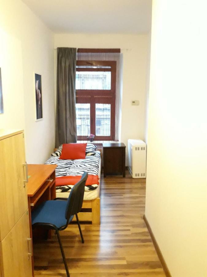 Hostel Gliwice Centrum Parking Dış mekan fotoğraf